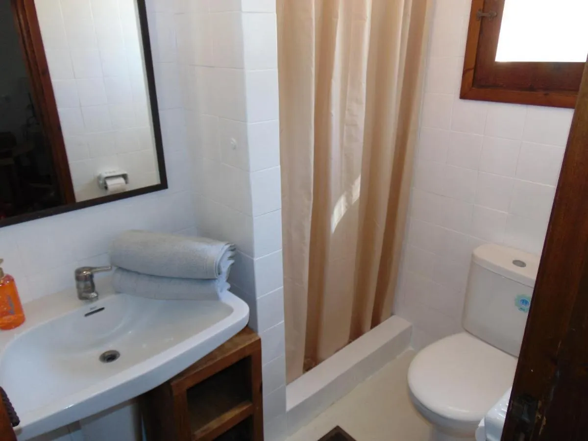 Apartamentos Miramar II Cala Vadella  0*, Cala Vadella (Ibiza) Spagna